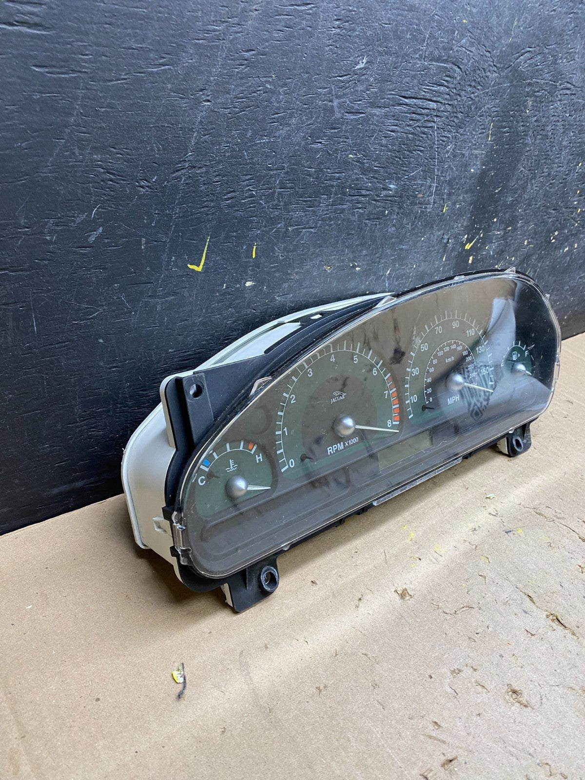 2000 to 2002 Jaguar S-Type Instrument Cluster Gauge Speedometer u5169 DG1