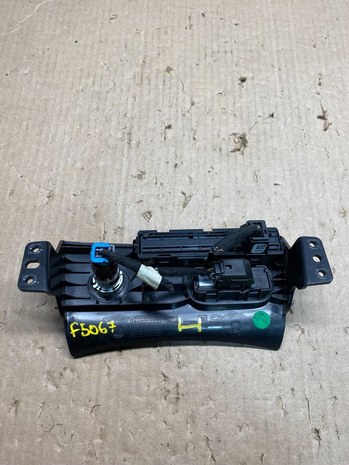 2013 2014 2015 Chevrolet Malibu Hazard Relay Switch Traction Control Z4324 DG4