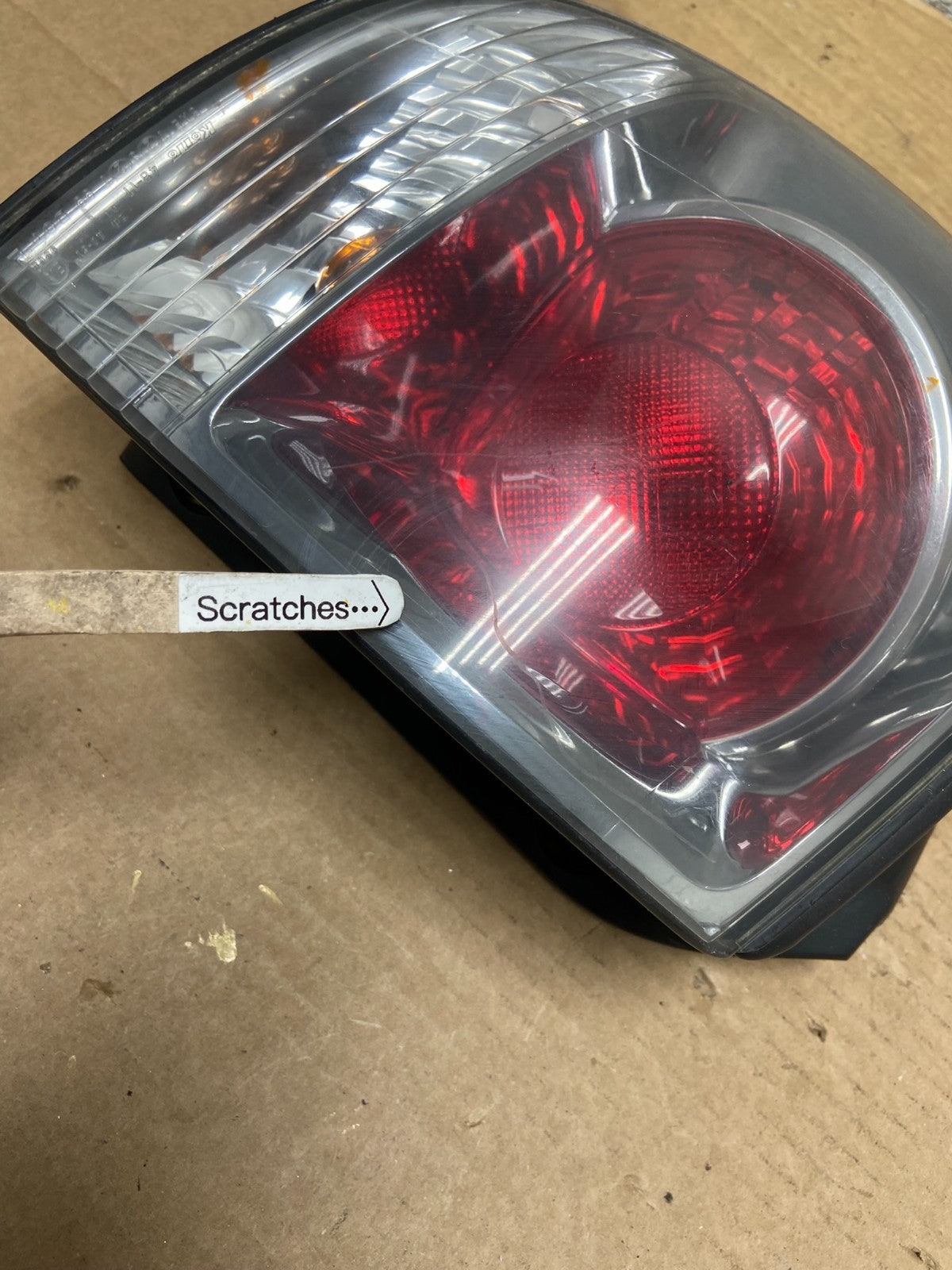 2001 2002 2003 Lexus Rx300 Left Driver Lh Side Tail Light Oem AB5164 DW3