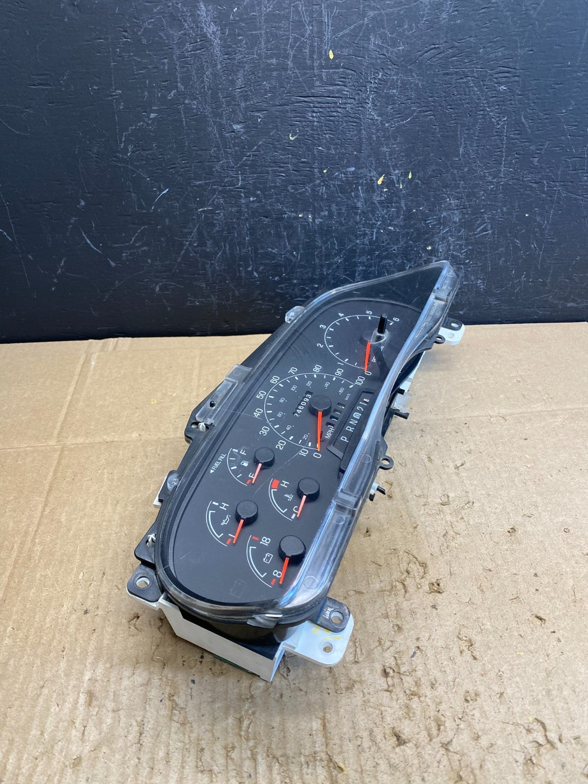 1999 - 2001 Ford F150 F-150 Speedometer Cluster Gauge Oem AC4654 DG1