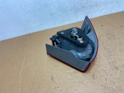 2003 2004 2005 Honda Civic Sedan Right Passenger Side Tail Light AE0579 LK4