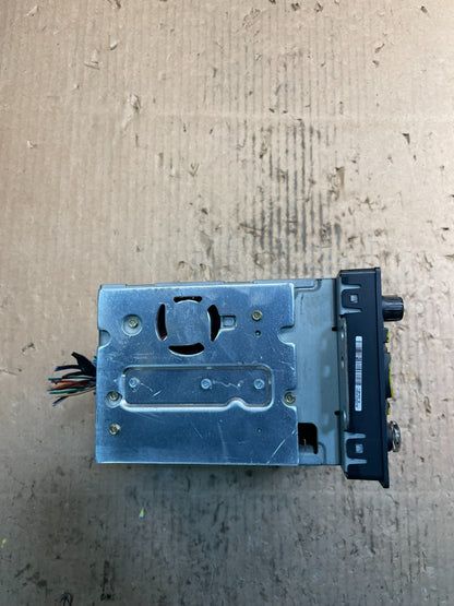 2003 to 2006 Cadillac Escalade Radio CD AM/FM Player OEM u9070 DG1
