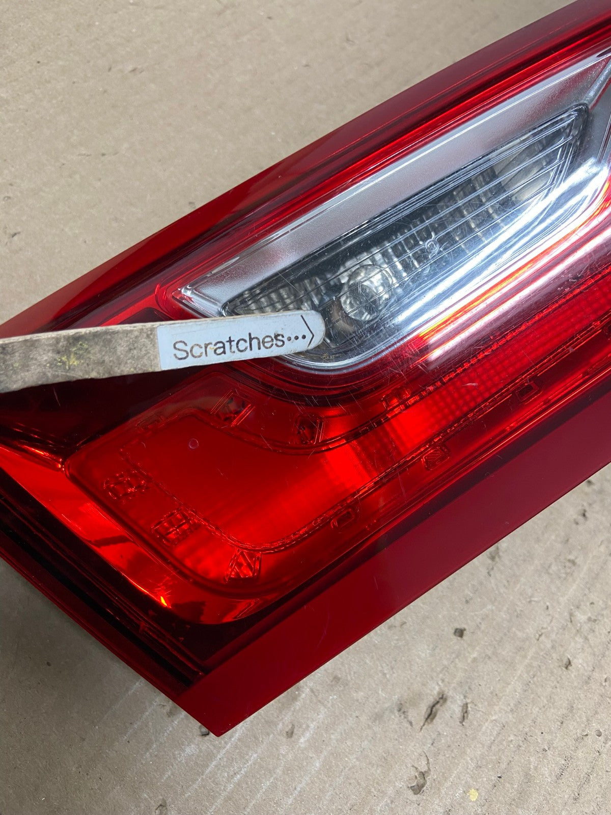 2016 - 2019 Chevrolet Malibu Left Driver LH Inner Tail Light AE9669 LK3
