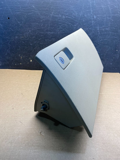 2015 to 2017 Hyundai Sonata Glove Box AI0022 DW1