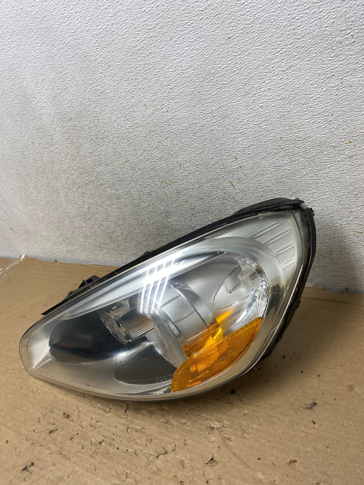 2011 to 2013 Volvo S60 Left Driver LH Side Halogen Headlight AH8943 DG2