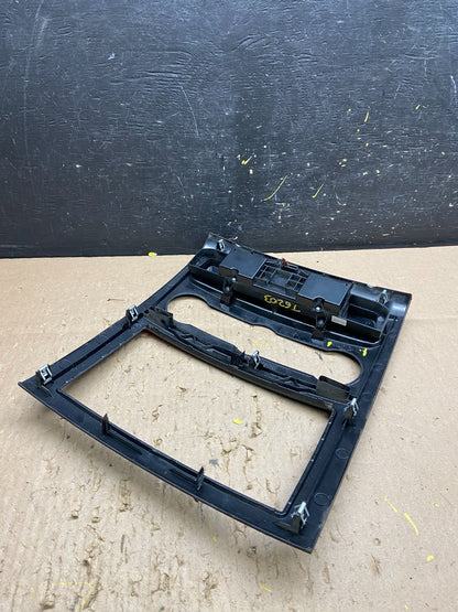 2007-2018 Mercedes Dodge Sprinter Center Console Radio Instrument Panel t6203 DG3