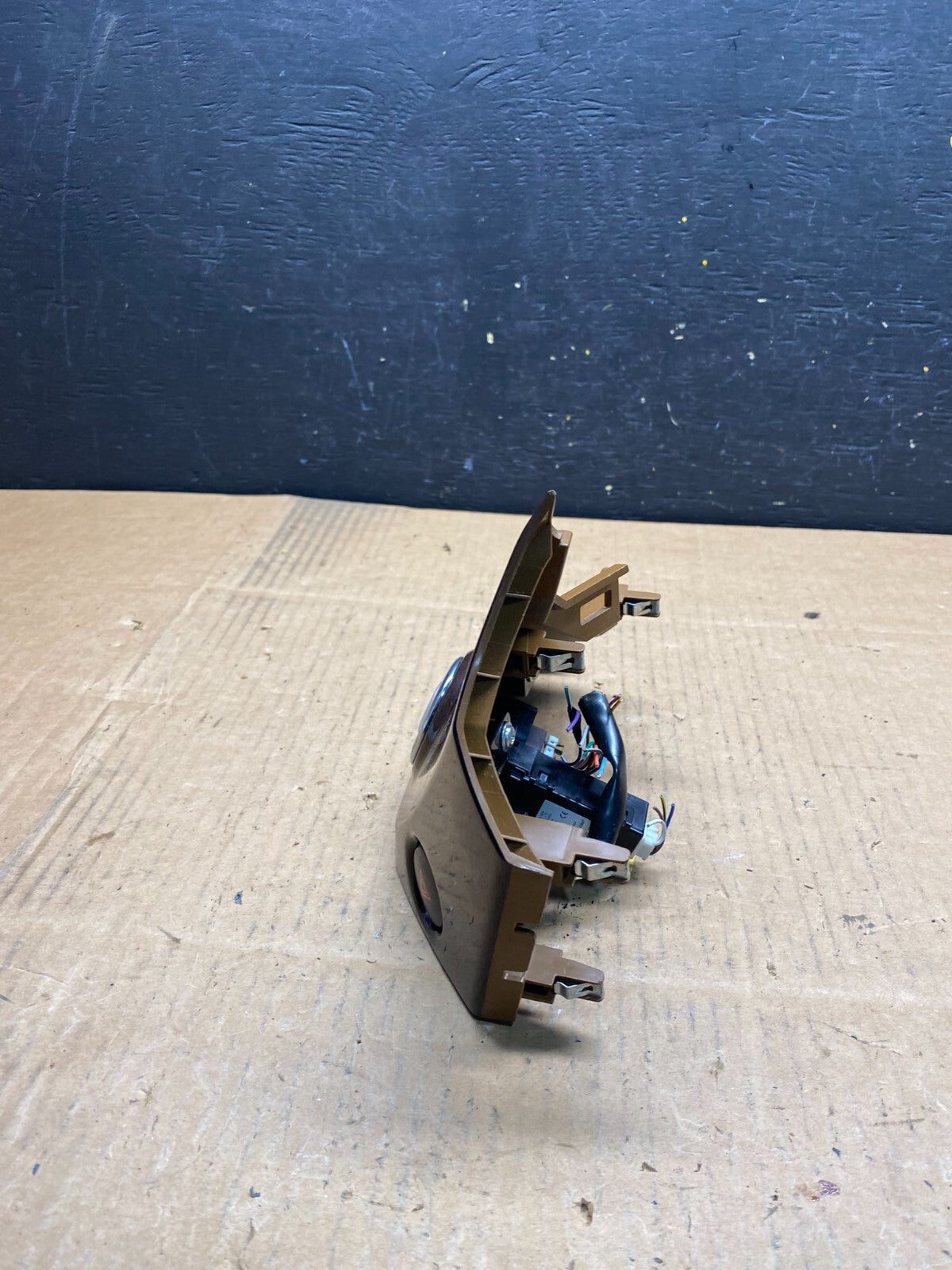 2011 to 2017 Nissan Quest Ignition Switch Bezel Woodgrain Hazard Switch N2931 DG2