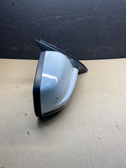 2013 to 2015 Chevrolet Malibu Right Passenger View Turn Door Mirror AC8828 DG9