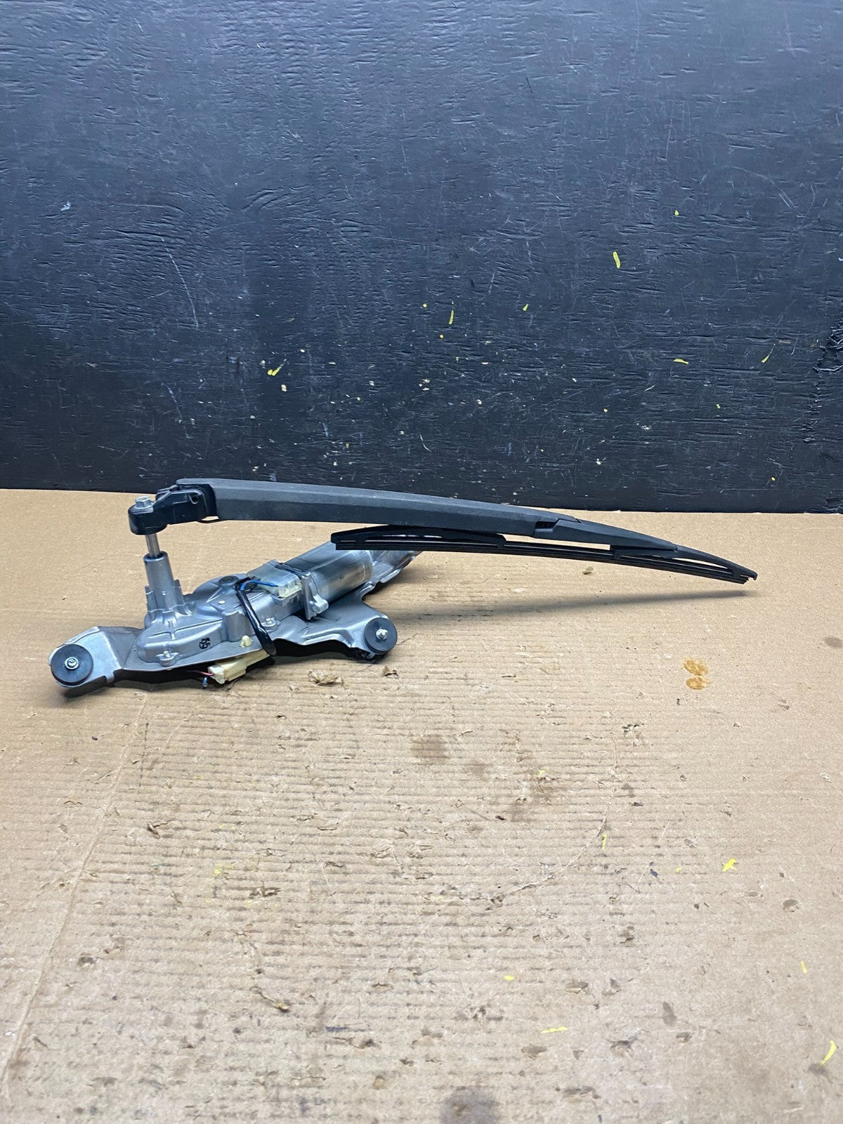 2007 to 2015 Mazda CX-9 CX9 Windshield Rear Wiper Motor r2620 DG1