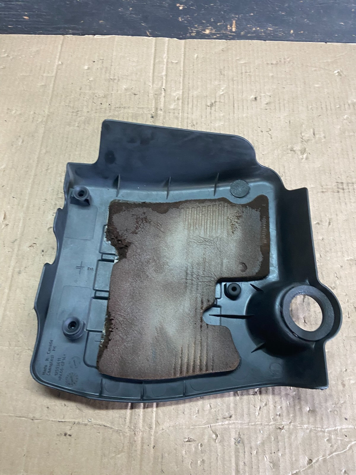 2005 to 2006 Chevrolet Malibu 3.5L Engine Cover Plastic Motor Shield P0399 DG7
