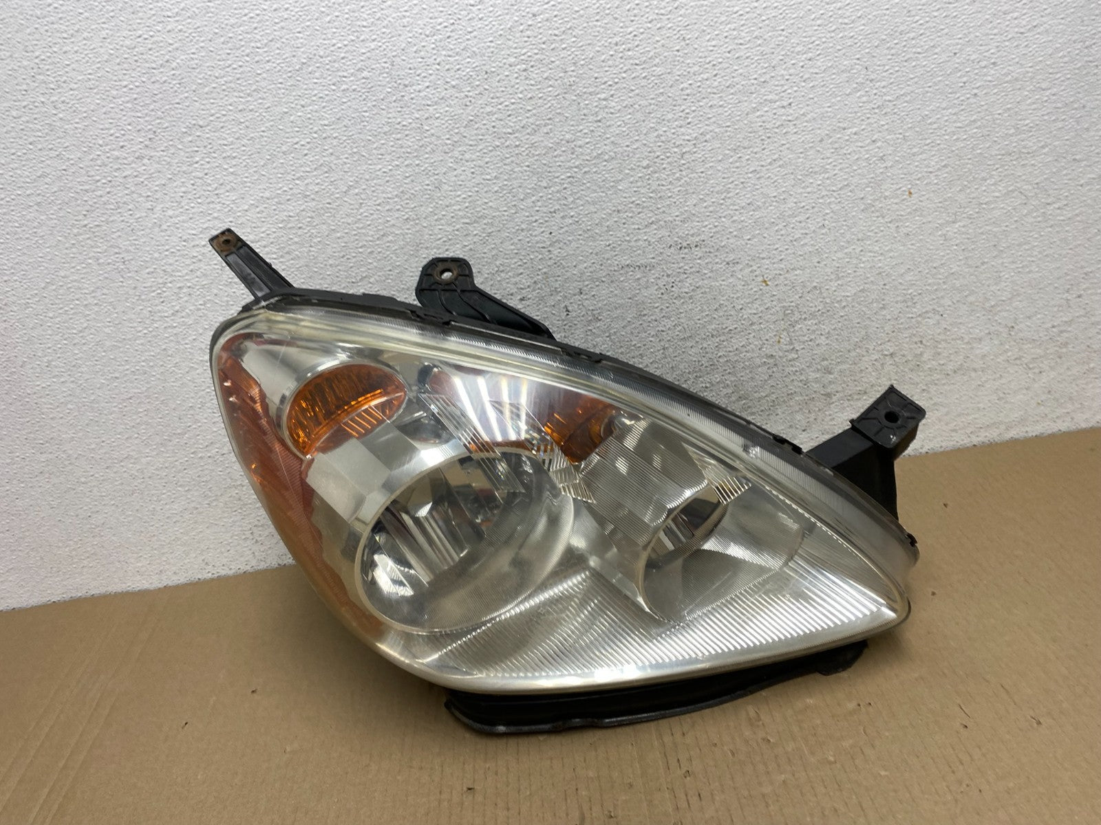 2005 -2006 Honda Crv Cr-v Halogen Headlight Right Passenger Rh AE9491 DW0
