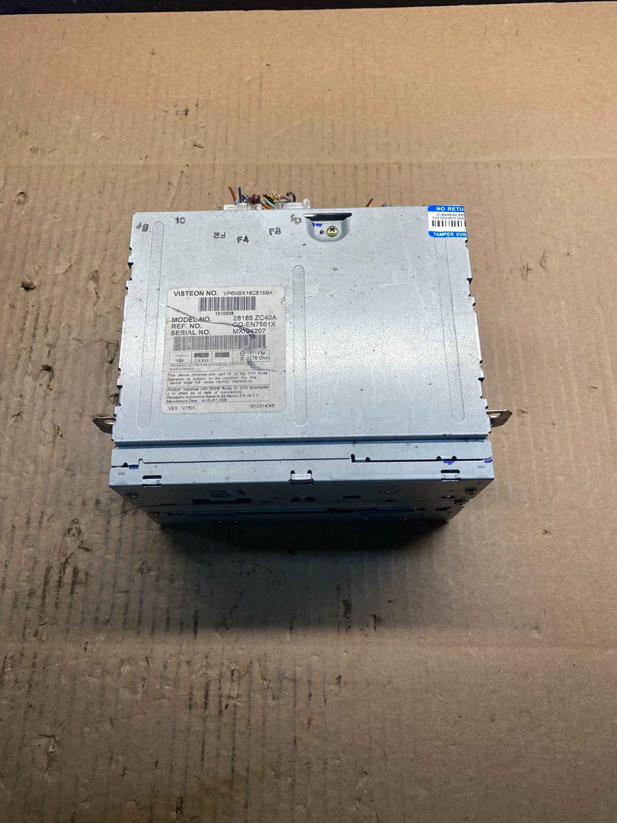 2004 2005 Nissan Armada QX56 Radio Stereo Audio CD Player Receiver AC2703 DG3