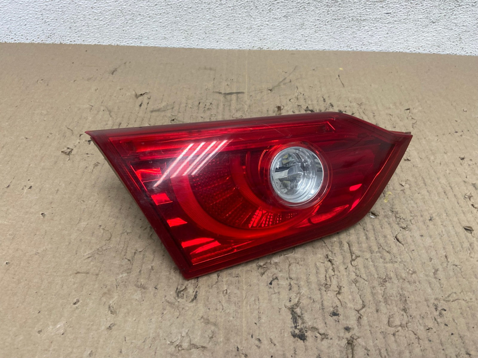 2014 - 2016 Infiniti Q50 Left Driver LH Side Inner Tail Light AF7075 LK0