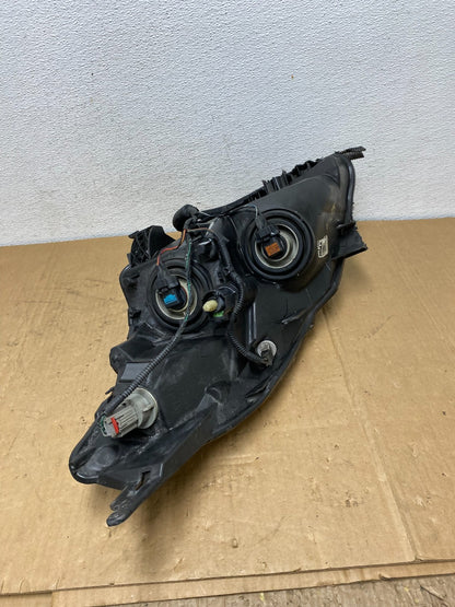Sedan 2007 to 2009 Nissan Altima Right Passenger Halogen Headlight AC8615 DW7