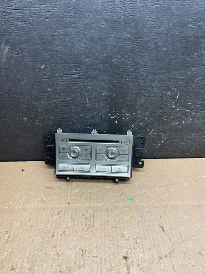 2009 2010 2011 Jaguar XF Radio Receiver CD Player OEM t5946 DG0