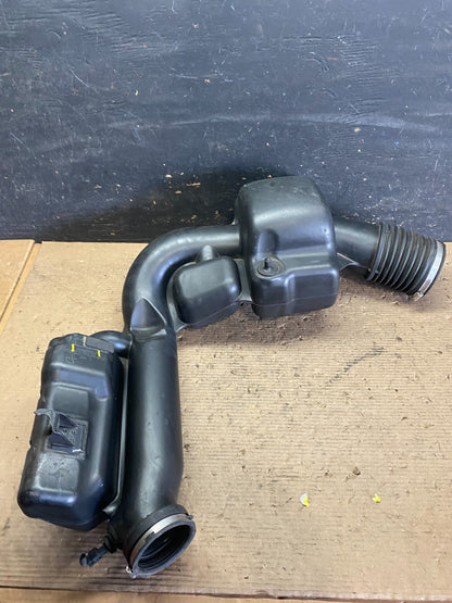 2011 - 2013 Dodge Durango 3.6L Resonator Air Intake Tube S3547 DG7