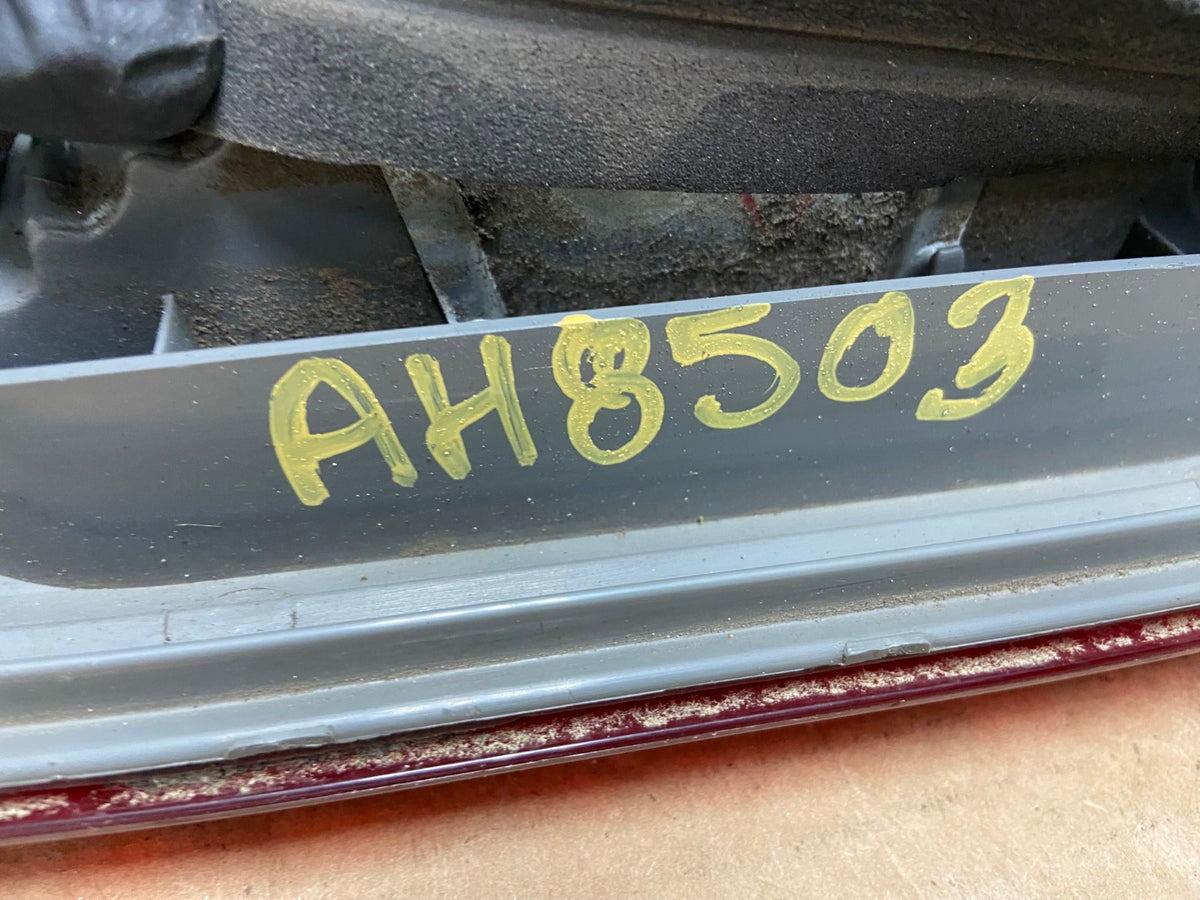2005 2006 2007 Honda Odyssey Inner Left Driver Lh Tail Light AH8503 LK6
