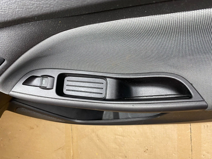 2012 Ford Focus Front Passenger Right Side Door Trim Panel OEM C4650 PS4