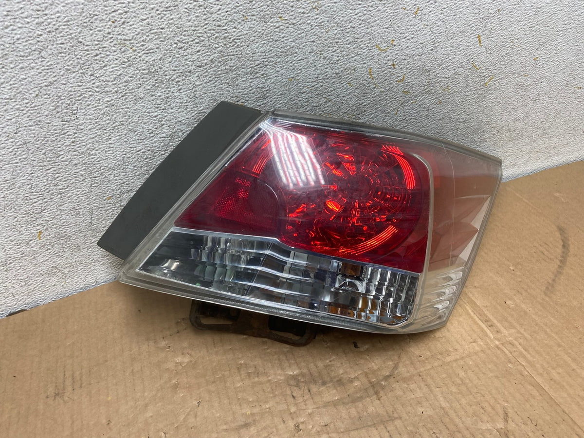 2008 to 2012 Honda Accord Sedan Tail light Right Passenger Side DEPO AI7033 LK2