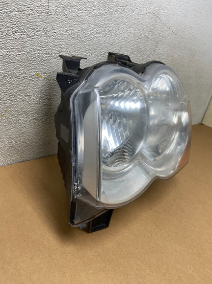 2008-2010 Jeep Grand Cherokee Left LH Driver Side Halogen Headlight Z6537 DW1