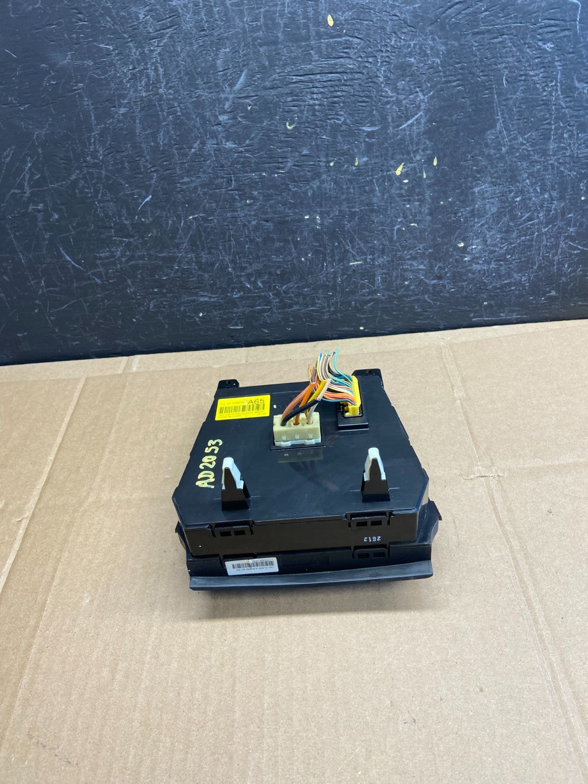2011 - 2013 Hyundai Elantra Center Heater A/C AC Climate Control Panel AD2053 DG3