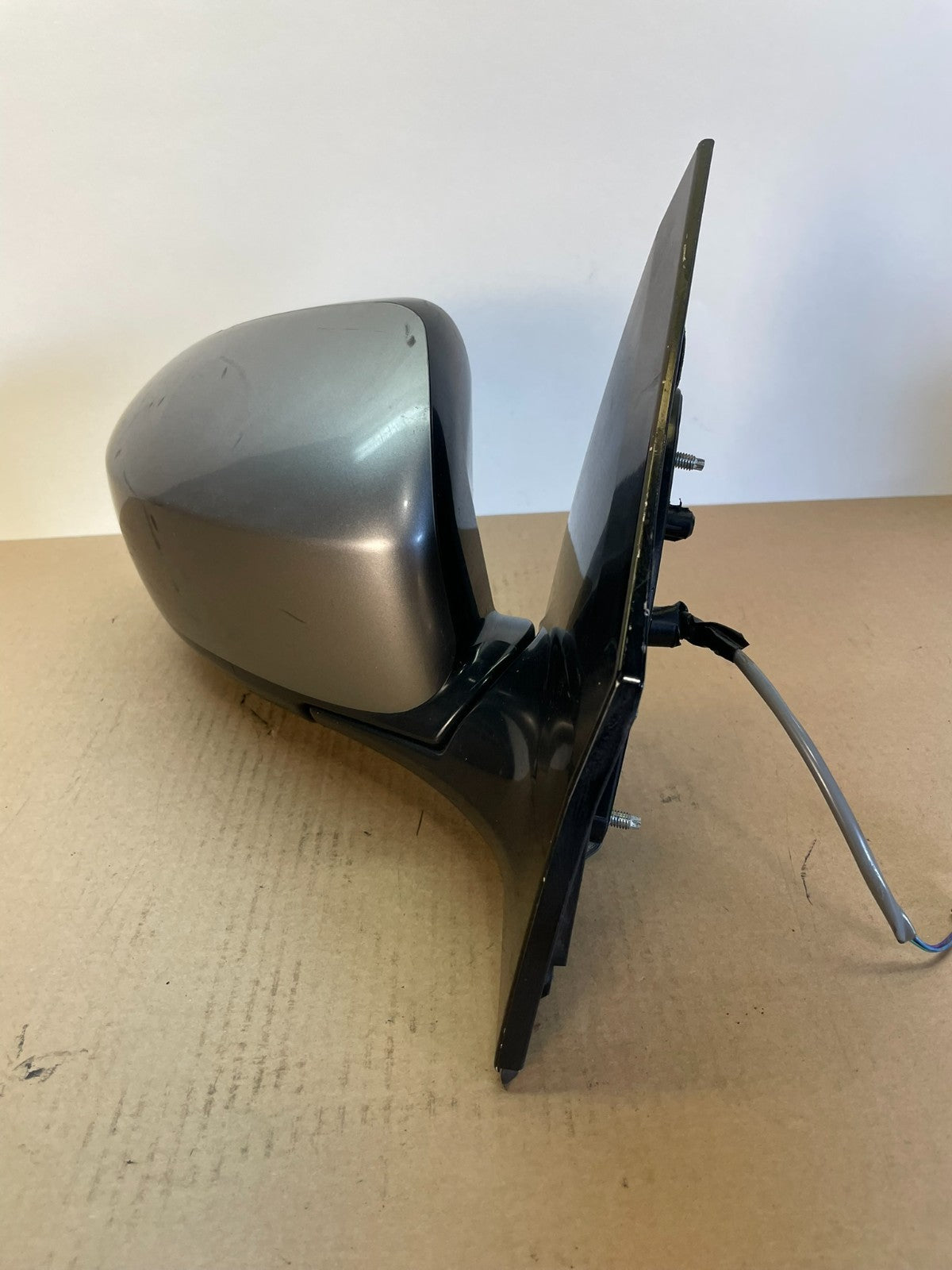 2009 to 2014 Nissan Murano Right Passenger Side View Door Mirror AI3993 DW1