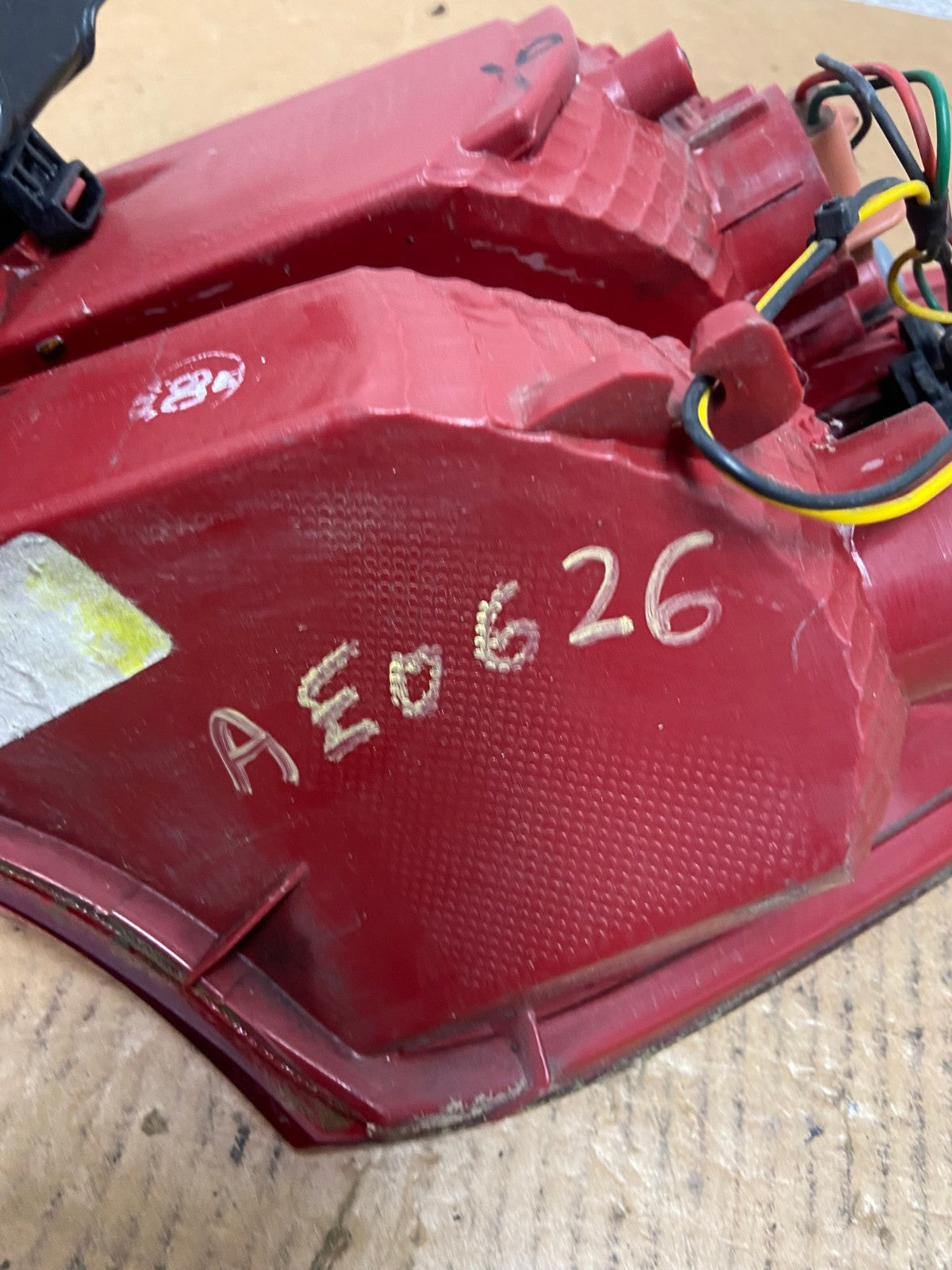 2013-2016 Hyundai Santa Fe Left Driver LH Side Tail Light AE0626 LK6