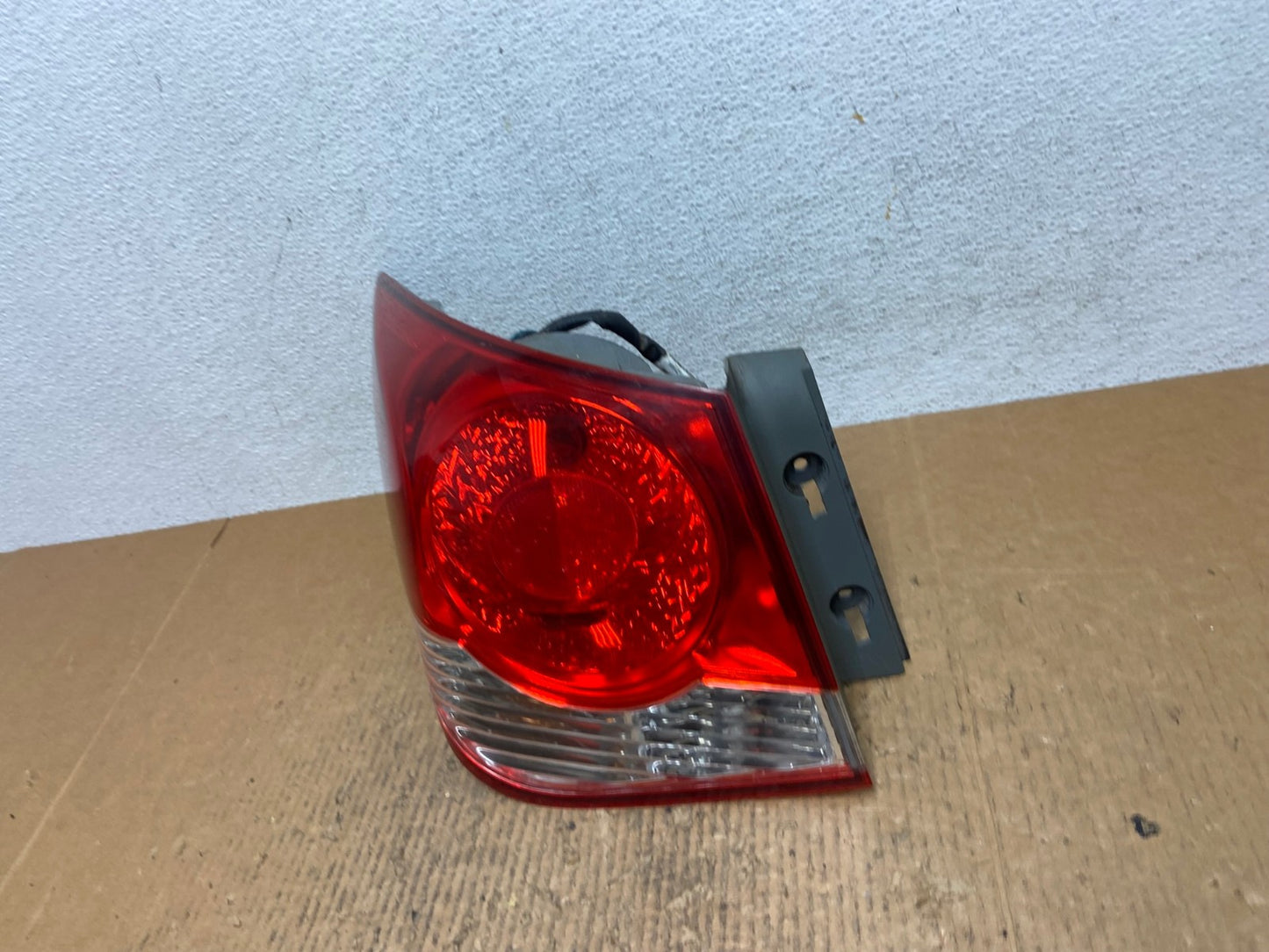 2011 2012 2013 2014 Chevrolet Cruze Left Driver LH Side Tail Light AE1646 LK1