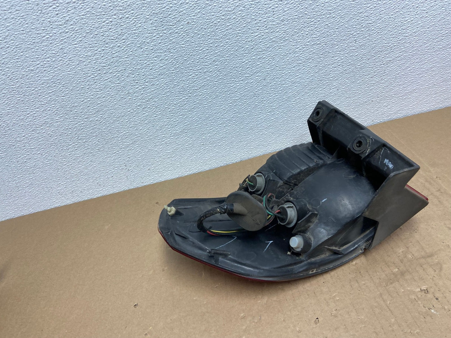 2002 2003 2004 Honda Odyssey Left Driver LH Side Tail Light AB6469 LK4