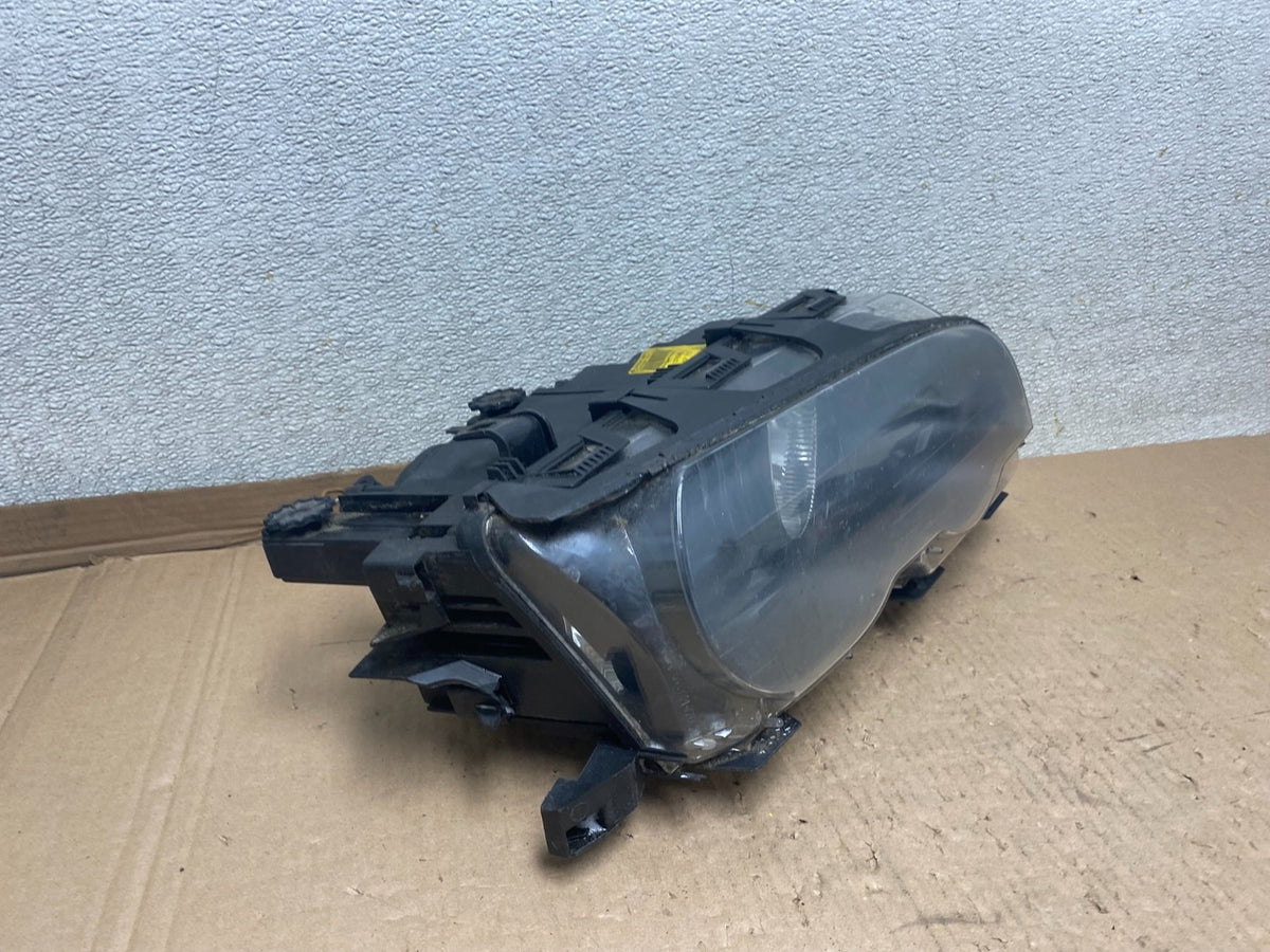 2000 to 2003 BMW 325Ci 330Ci E46 Coupe Right Side Halogen Headlight U8635 DW2