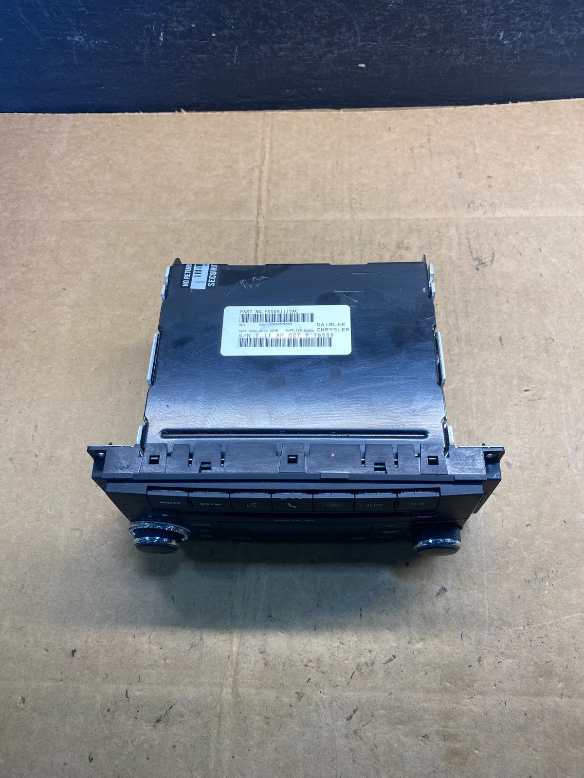 2008 - 2010 Dodge Avenger Center Dash Black Radio Trim Bezel Panel AC6291 DG3