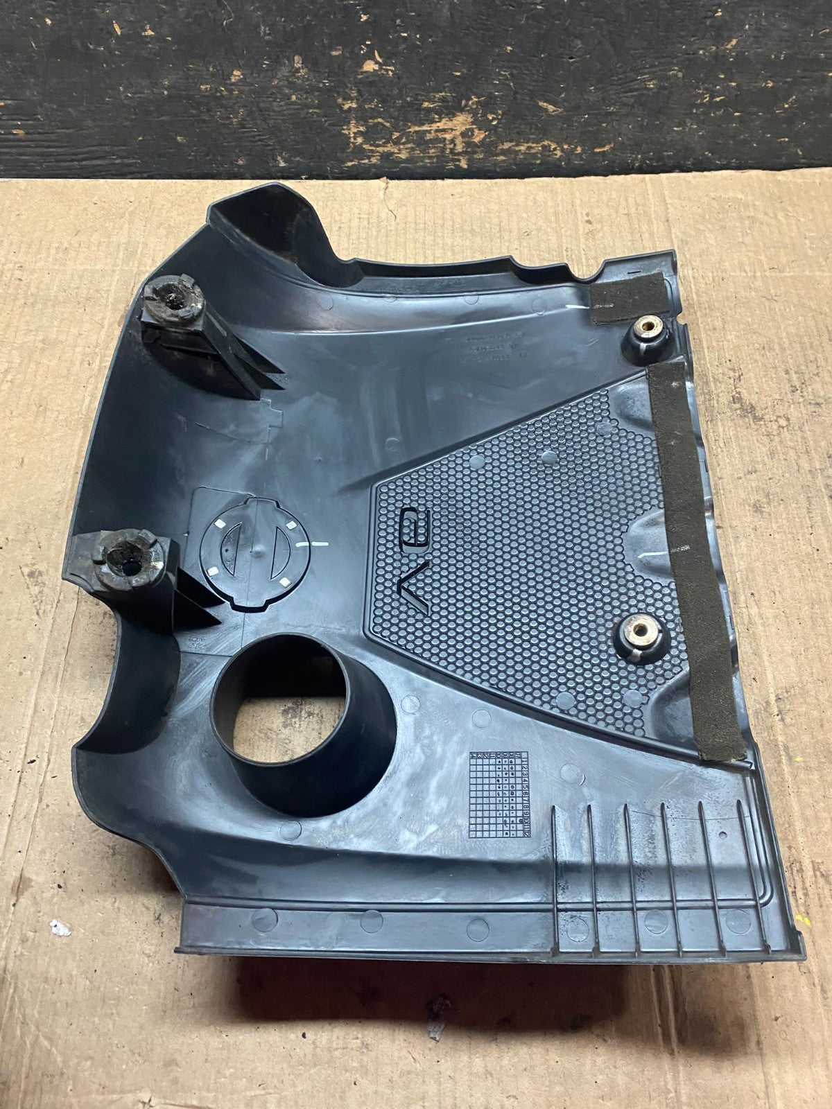2009 to 2014 Nissan Maxima 3.5L Engine Motor Cover OEM T6498 DG7