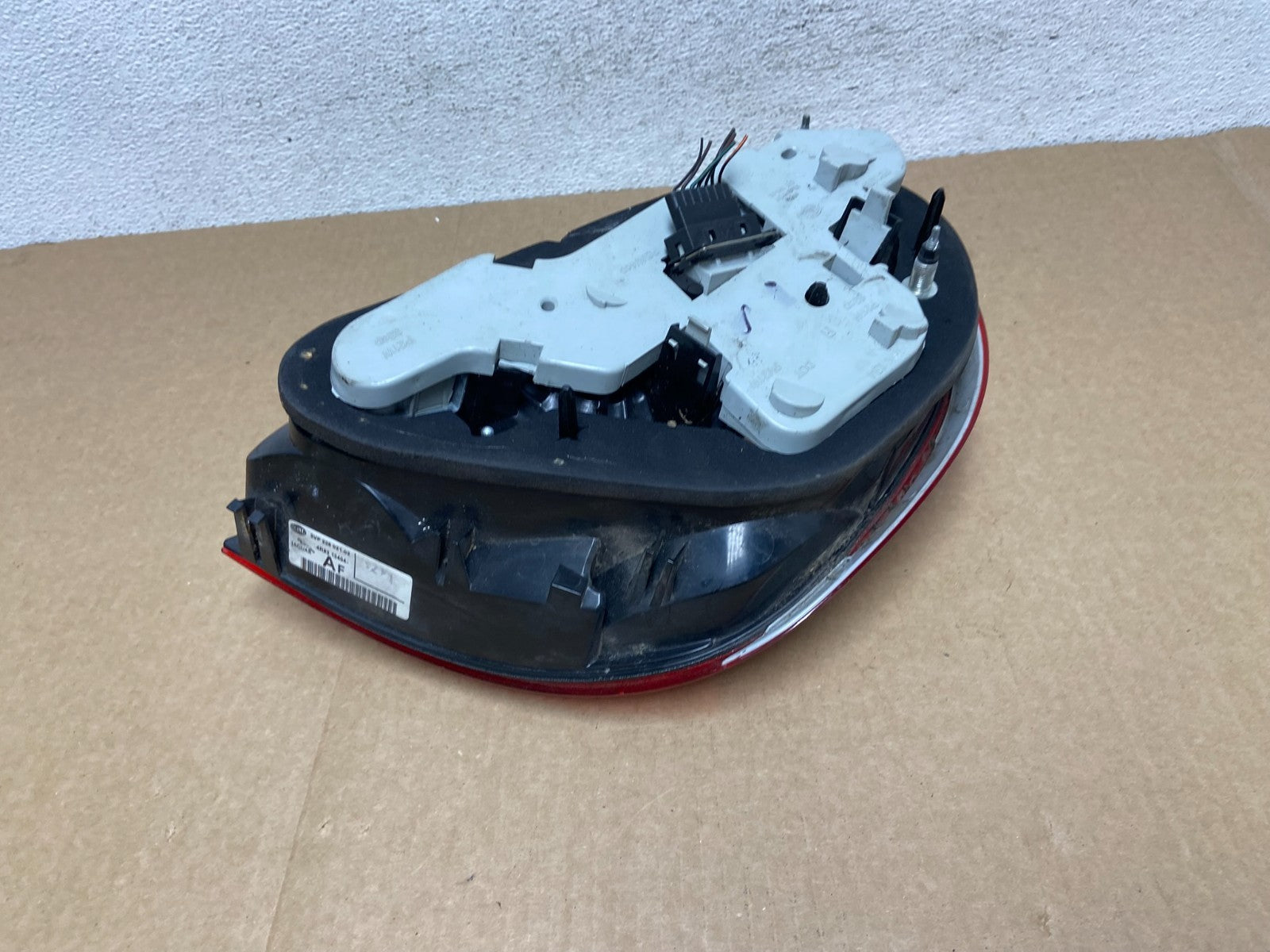 2005 to 2008 Jaguar S-Type Right Passenger RH Side Tail Light AF9487 DW7
