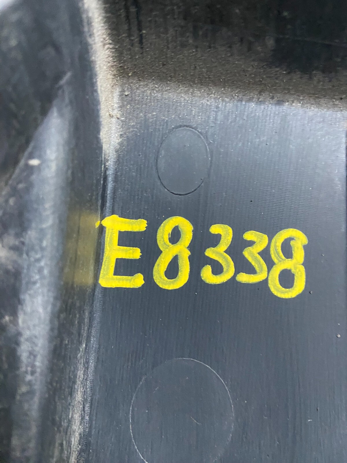 2006 to 2008 Honda Pilot Engine Cover Trim Bezel OEM E8338 DG19