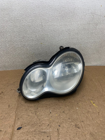 2005 to 2007 Mercedes-Benz C-Class Left LH Side Headlight Oem AA3617 PS0