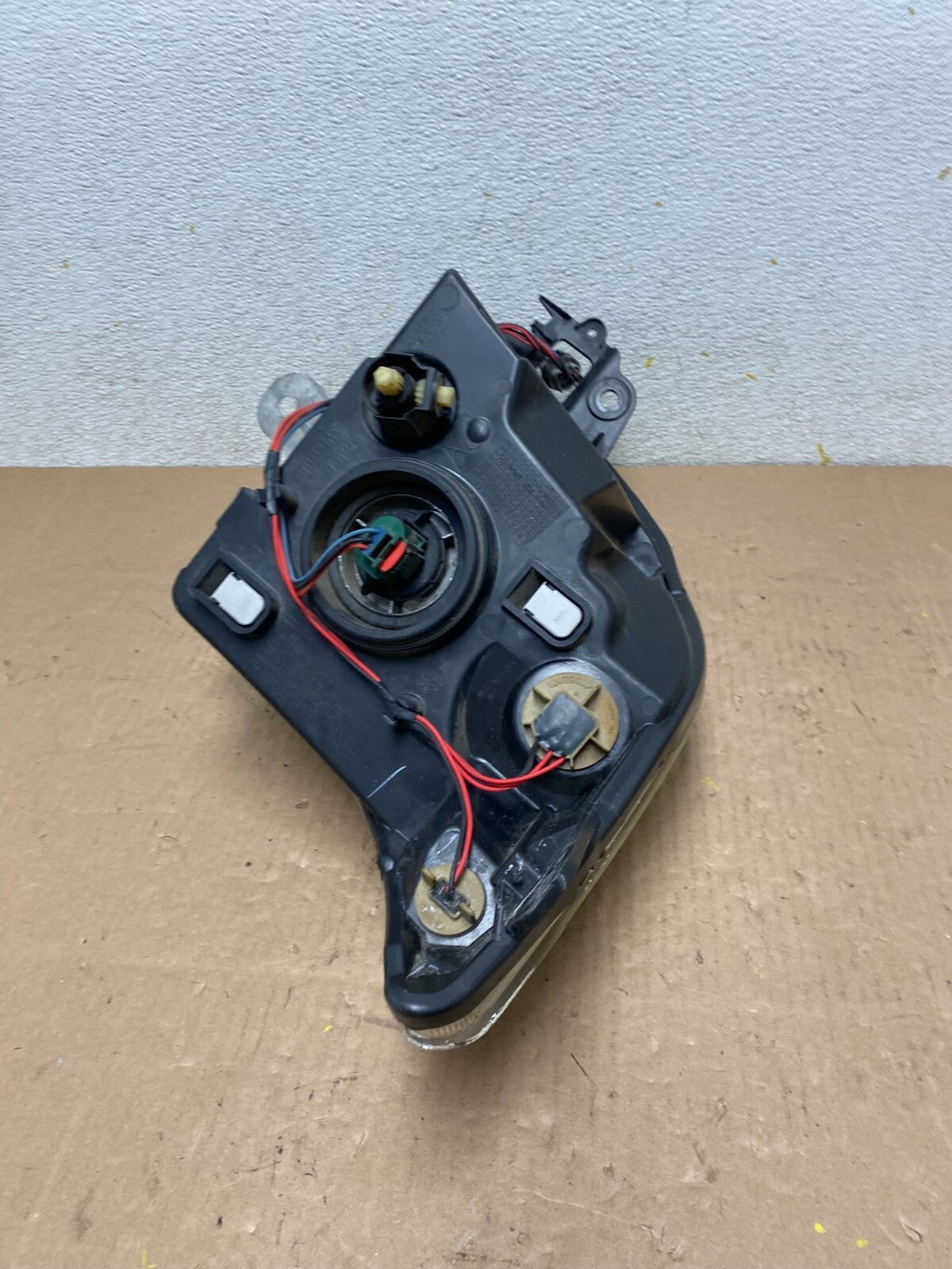 2010 2011 2012 Nissan Sentra Halogen Right Passenger Black Headlight N1318 DW9