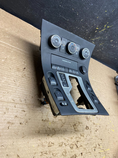 2007-2009 Suzuki  Vitara Gear Shift Panel Bezel Center Climate Control W3335 DG1