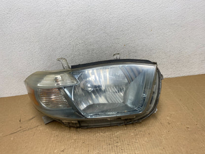 2008-2010 Toyota Highlander Hybrid Right Passenger Blue Headlight AG0557 DW0