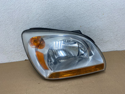 2005 to 2006 Kia Sportage Right Passenger RH Halogen Headlight DEPO AG3328 DW0