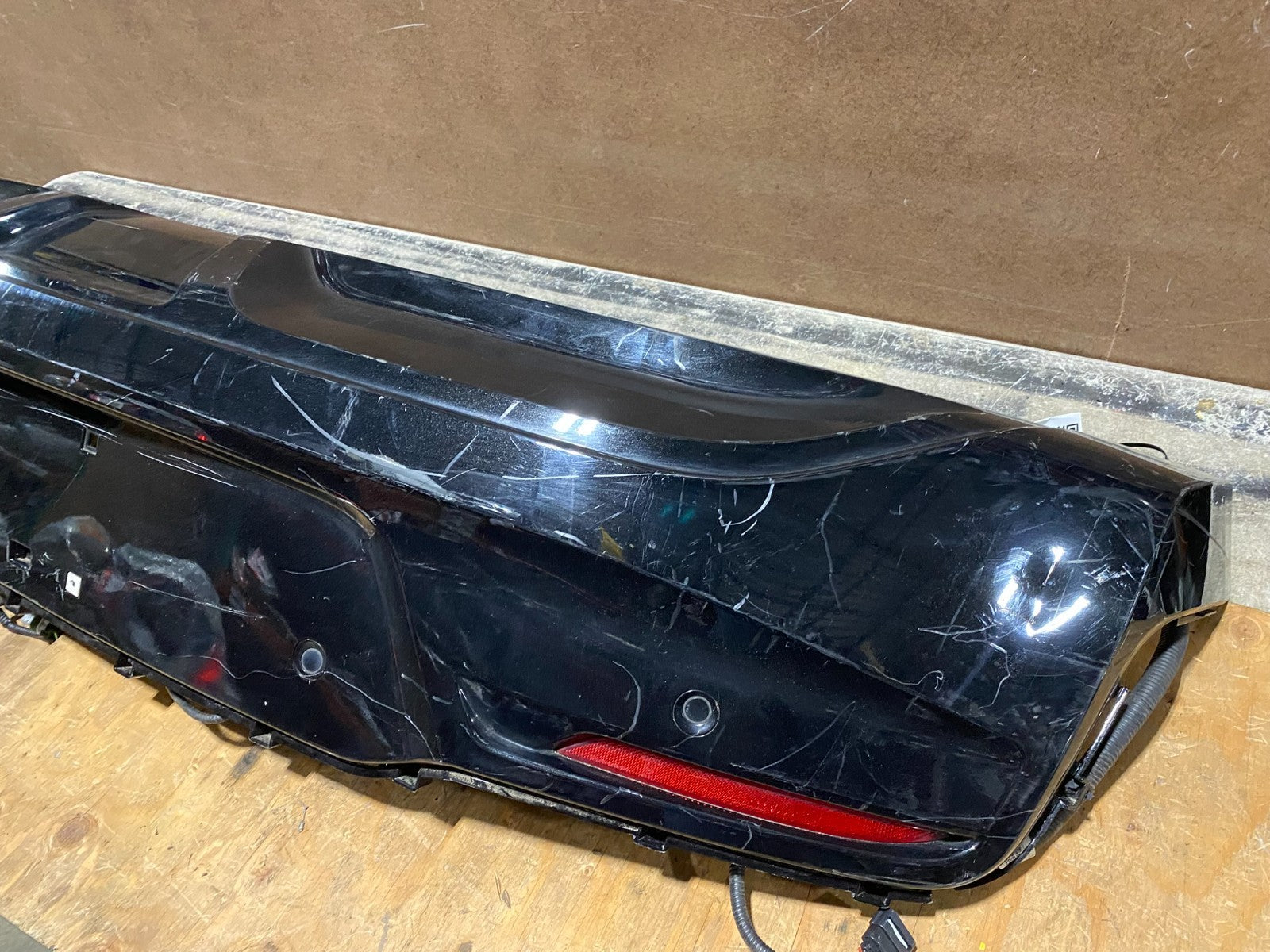 2016 to 2019 Chevrolet Volt Rear Lower Bumper Cover 23371790 U6275 PS4