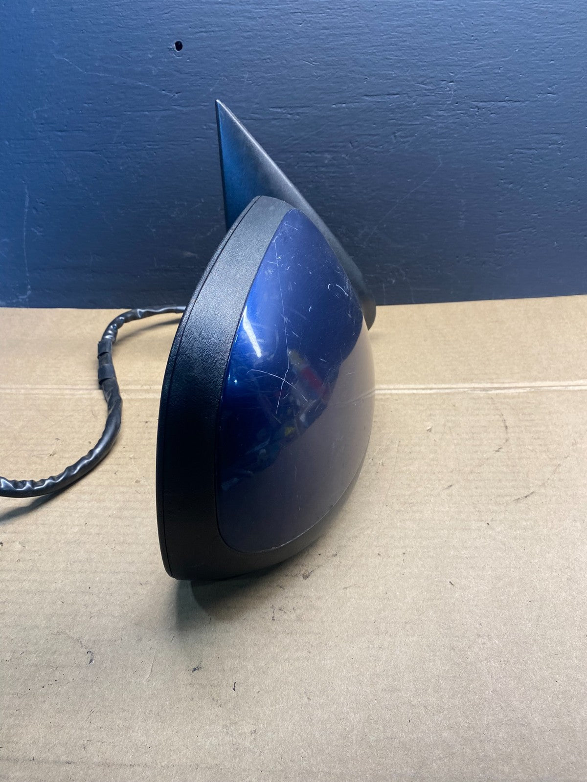 2003-2006 Chevrolet Tahoe Suburban Right Passenger Turn Door Mirror AB7278 MS11