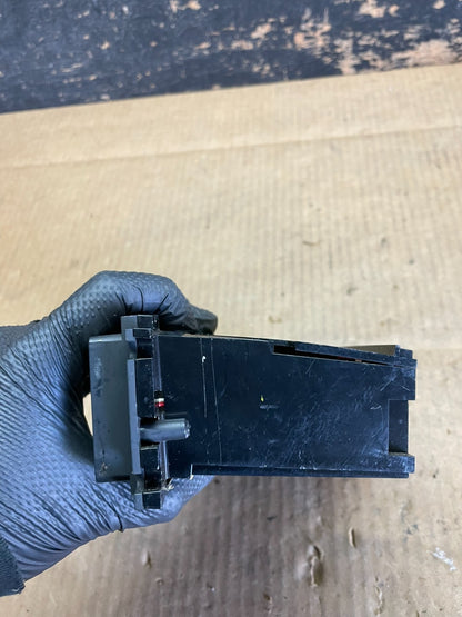1999 to 2002 Ford Expedition Temperature Climate Control Panel ac6806 DG1