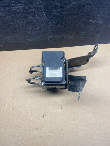 2004 2005 2006 Toyota Camry ABS Brake Pump Anti Lock Module AH3434 DG0