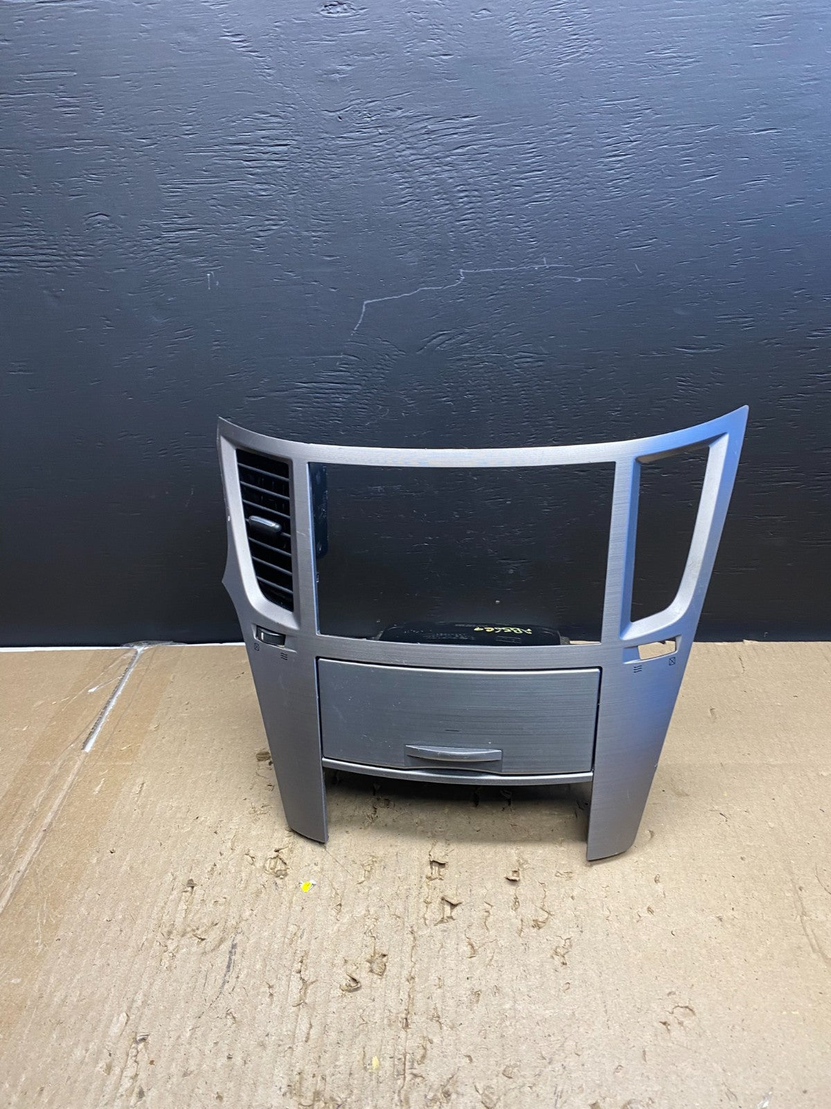 2010 - 2014 Subaru Legacy Radio Console Dashboard Center Panel Trim ab5669 DG0