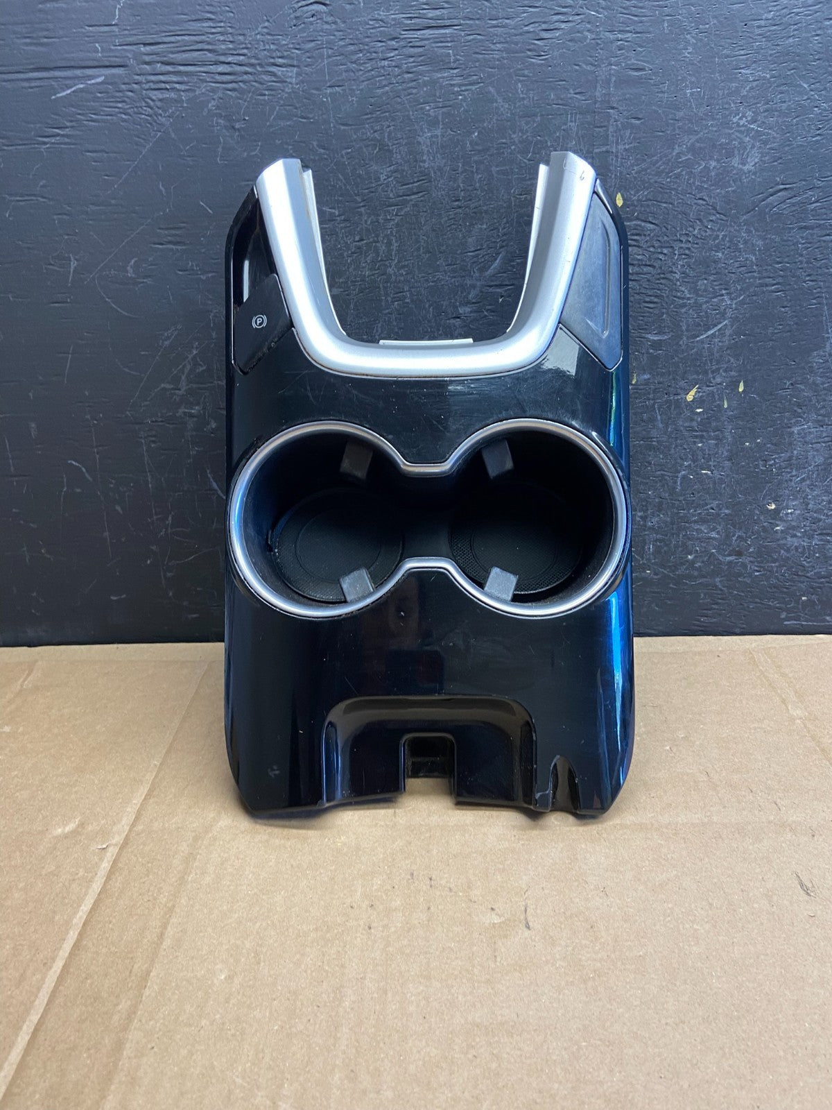 2013 to 2016 Ford Fusion Front Center Console Cup Holder Cupholder AD2069 DG0