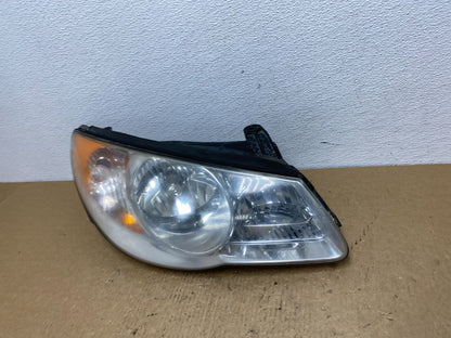 2007 2008 2009 2010 Hyundai Elantra Right Passenger Side Headlight AC1400 DW1