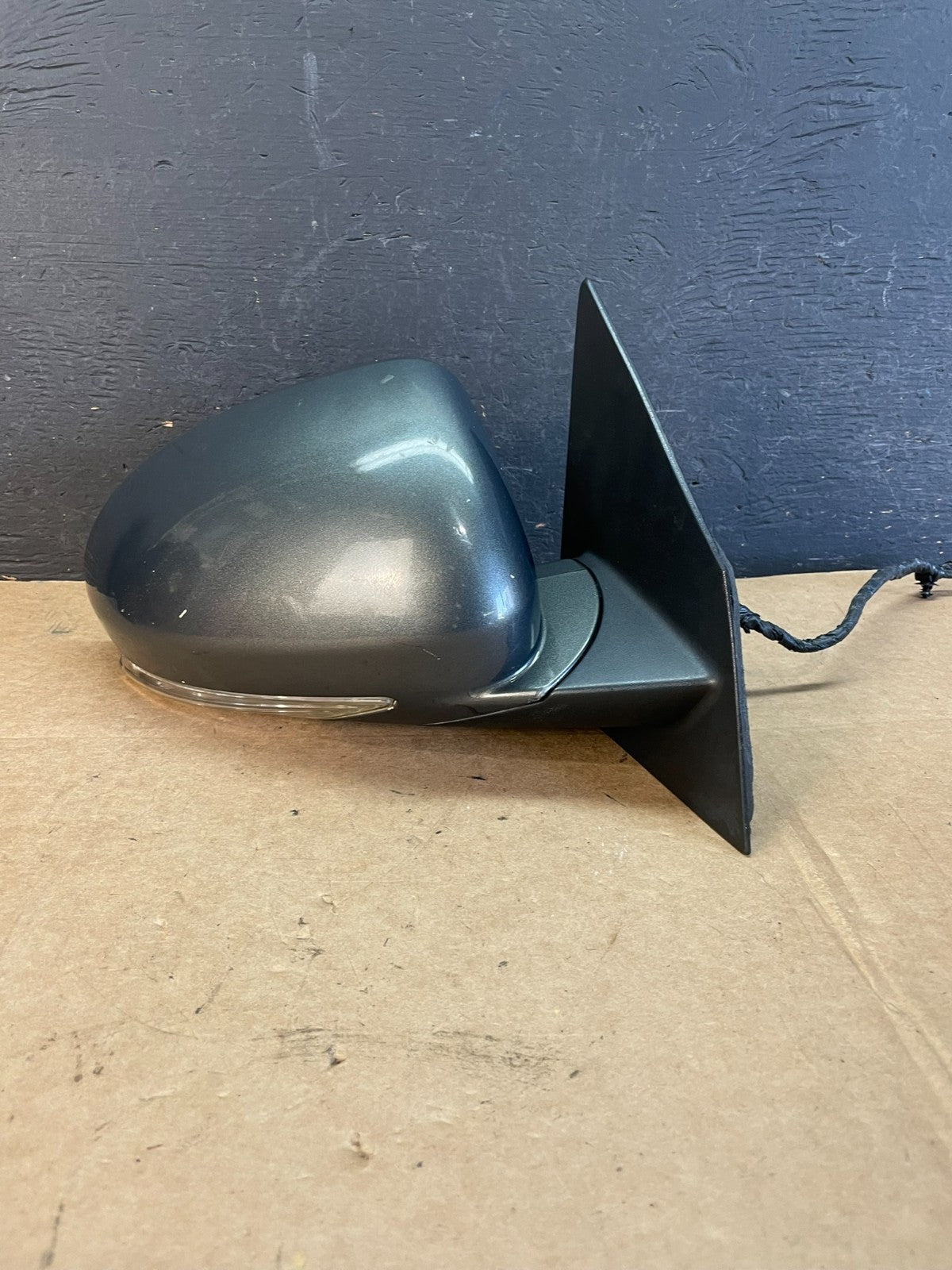 2008-2012 Buick Enclave Right Passenger Side View Door Heated Mirror AE0979 DW0
