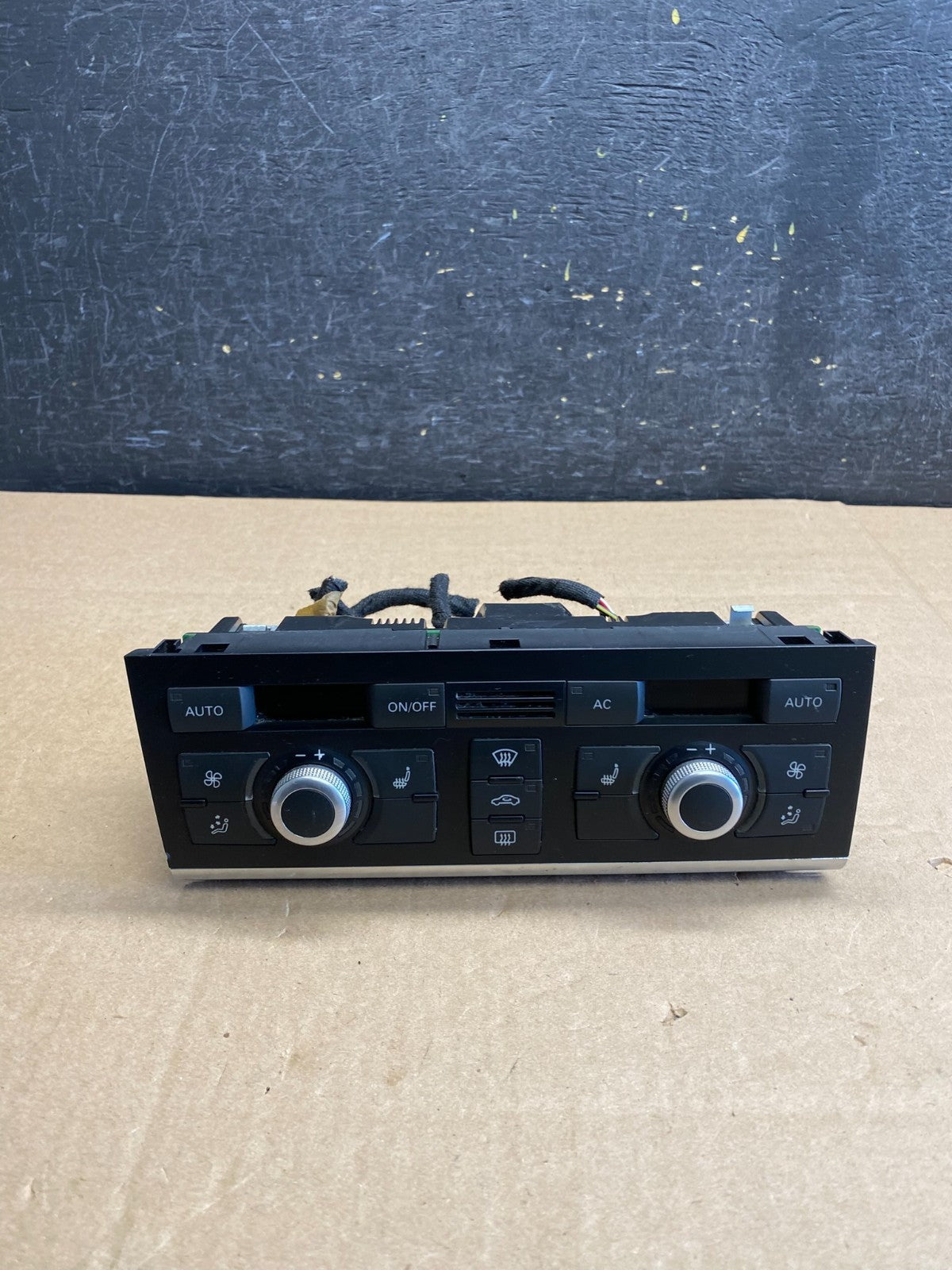 2006 - 2011 Audi A6 Front Heater AC Climate Control Panel AI2989 DG0