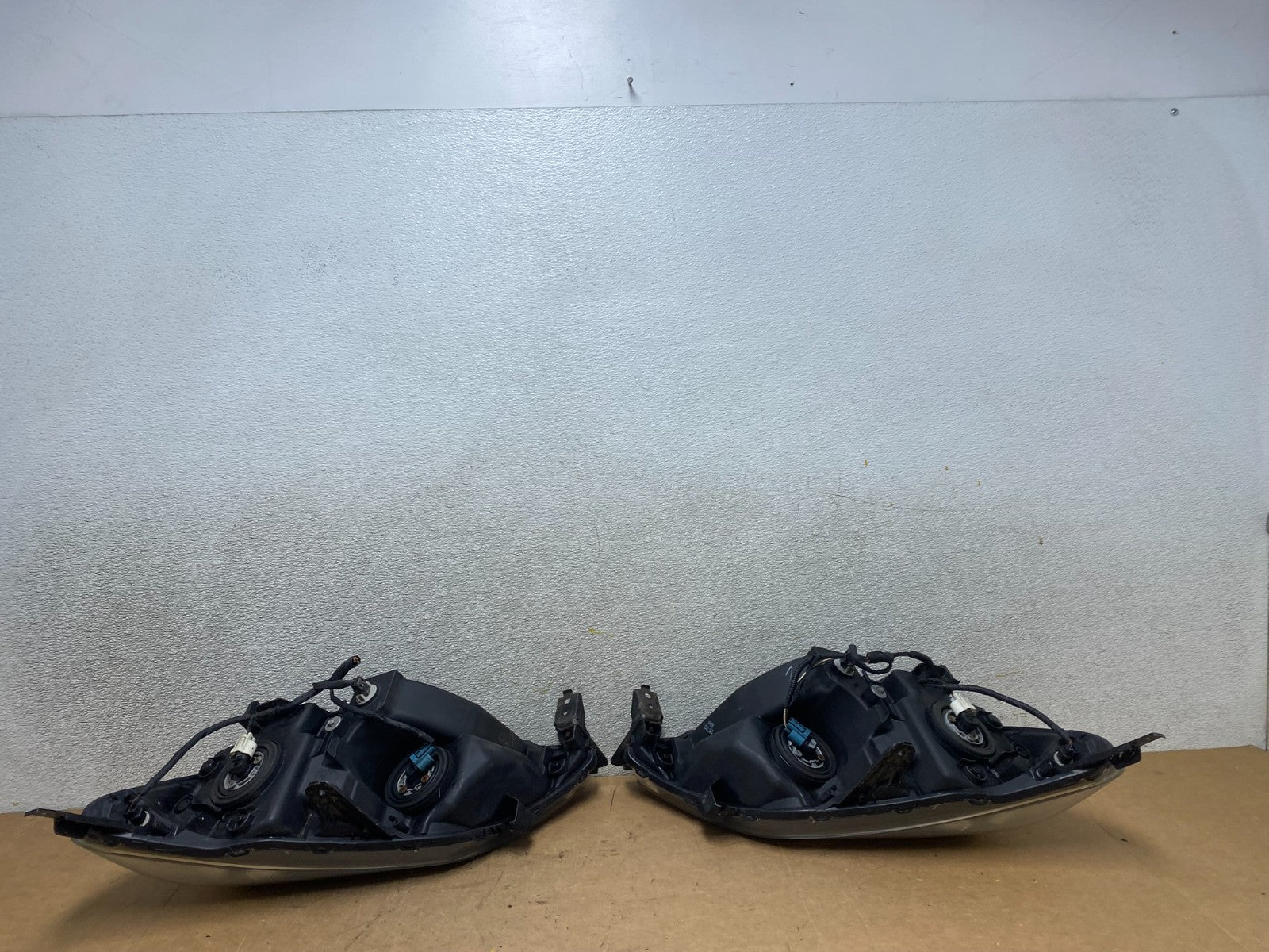 2005 2006 2007 Honda Odyssey Left+Right Set Halogen Headlights X4872 DW10