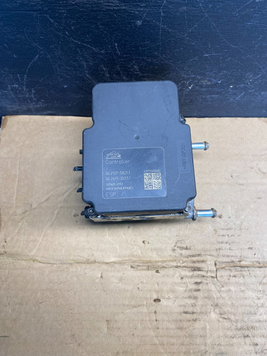 2010-2011 Subaru Legacy ABS Anti Lock Brake Pump Modulator AD3542 DG0